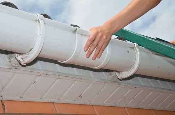 Gutter Reattachment in Wexford