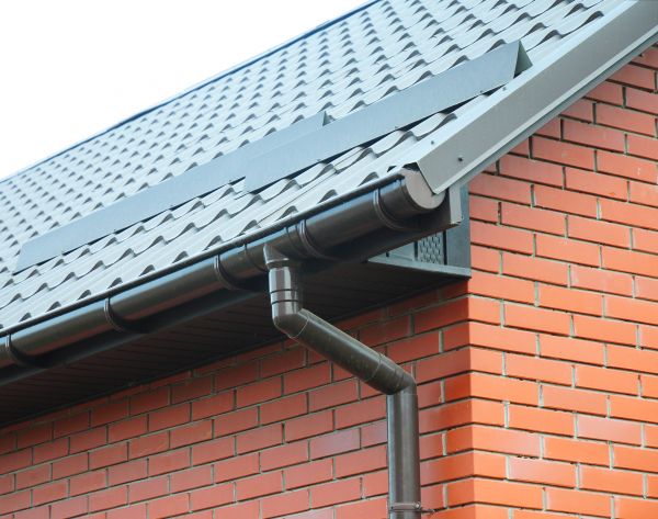 Roof Downspout Replacement in Wexford